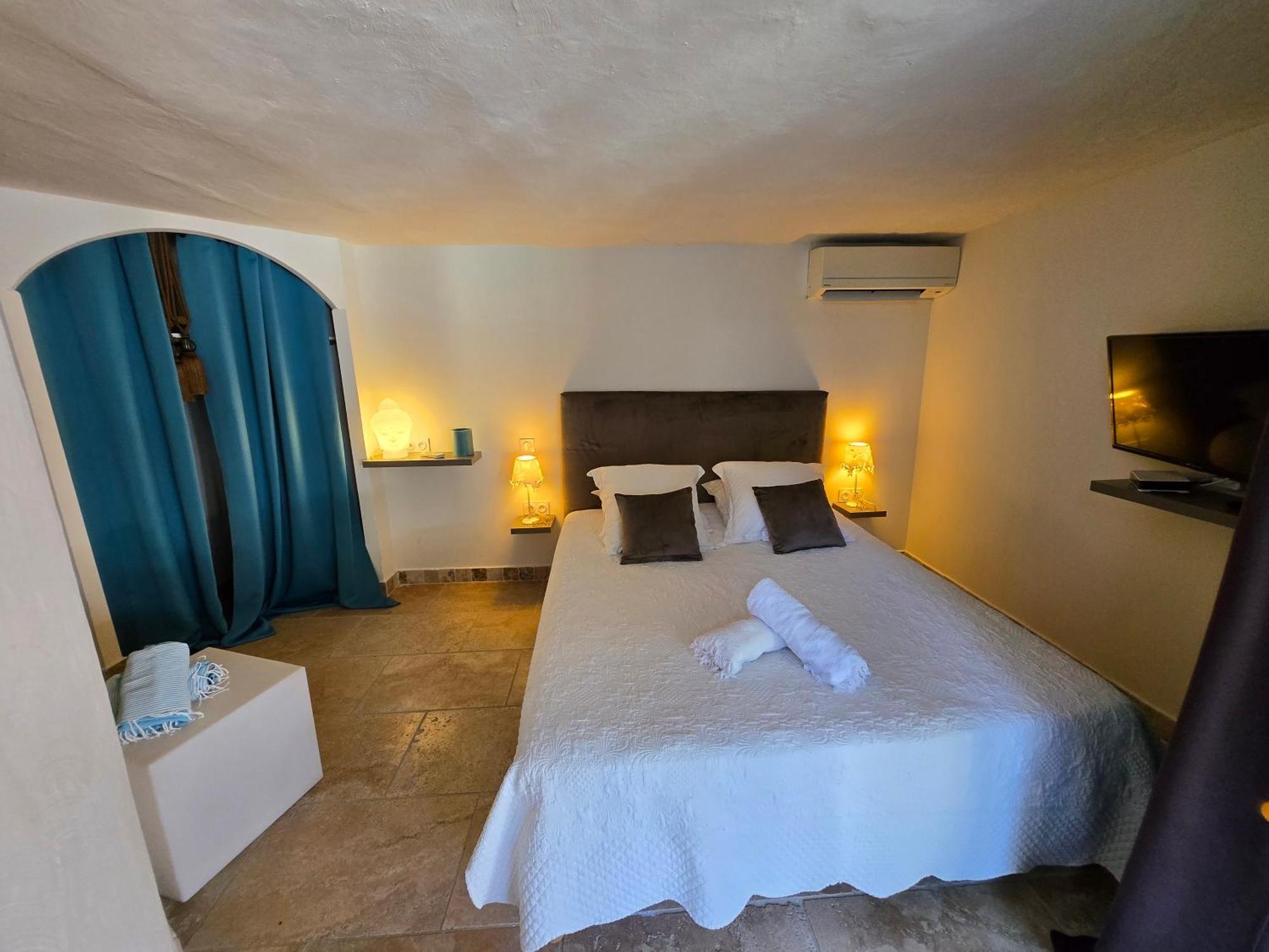 Petra-Bianca Bed & Breakfast Bonifacio  Bagian luar foto