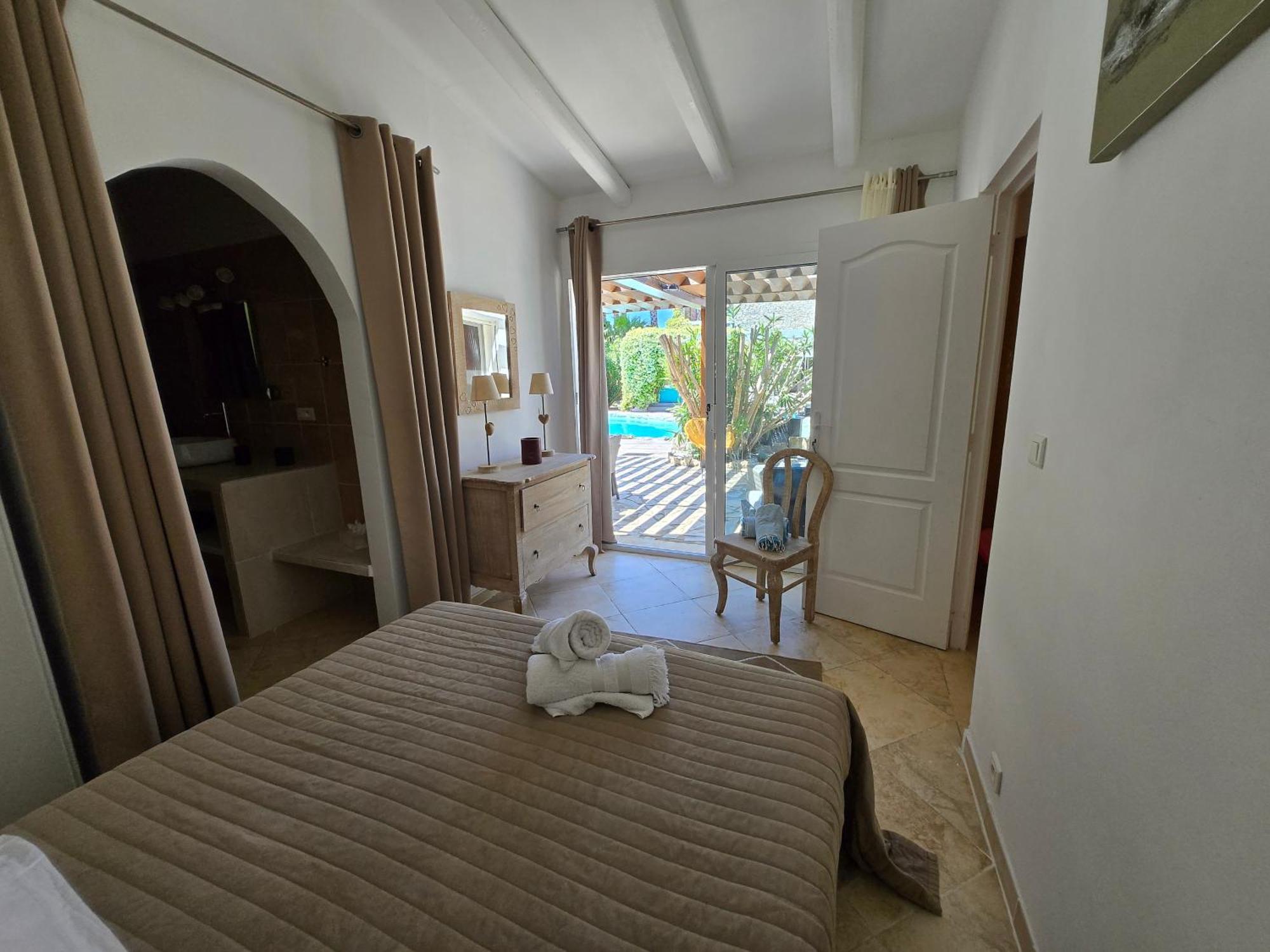 Petra-Bianca Bed & Breakfast Bonifacio  Bagian luar foto